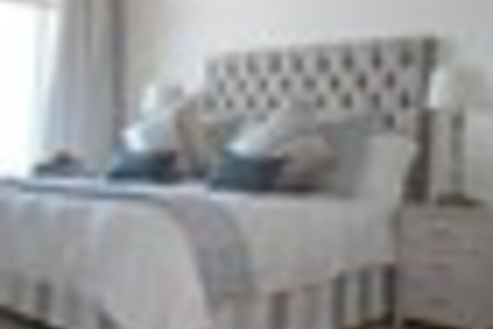 Room 5 of 33