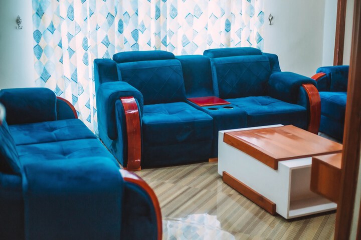Room 14 of 79
