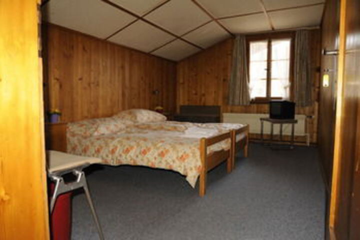 Room 22 of 50