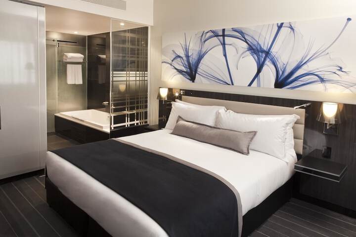 Room 12 of 70