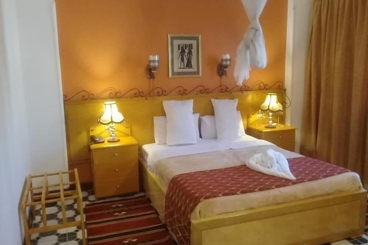 Room 12 of 56
