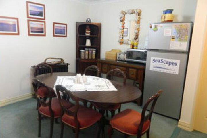 Breakfast/Coffee Service 2 of 20