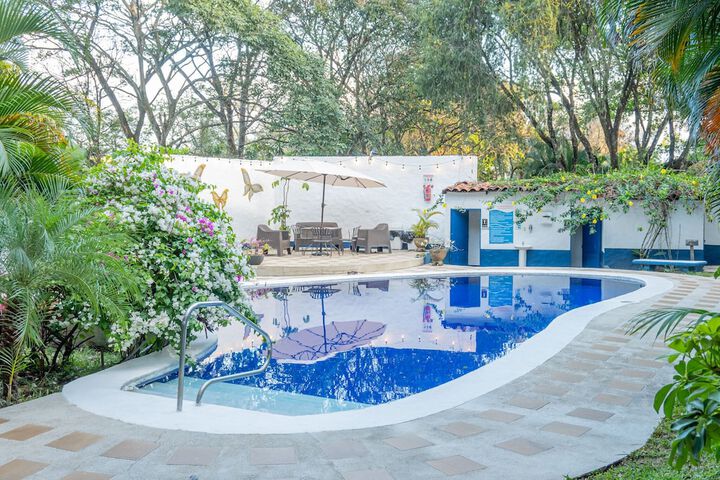 Pools & Facilities