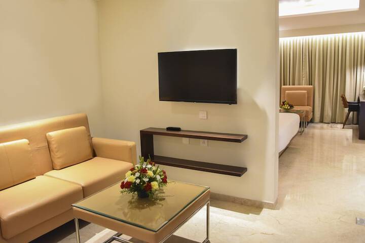 Room 15 of 150
