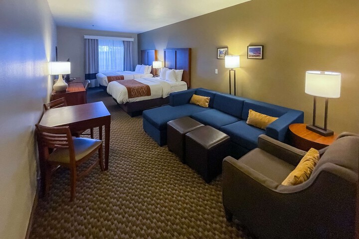 Room 22 of 64