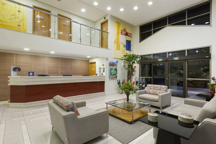 Guest Lobby