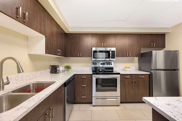 1 King Bed Microwave and Refrigerator Full Breakfast (15 of 29)