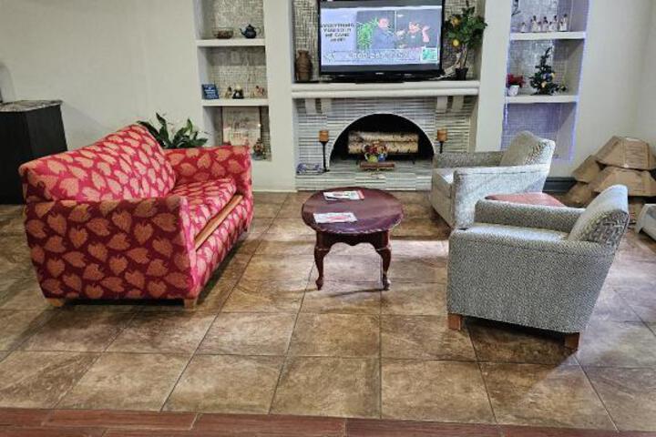 Photo 3
