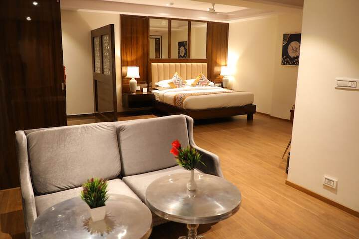 Room 20 of 32