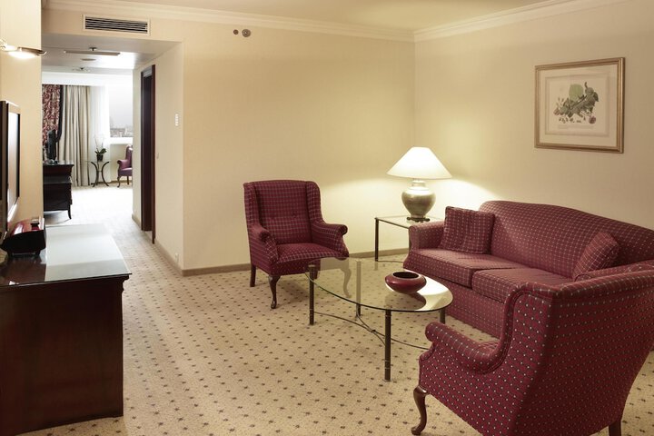 Room 63 of 122