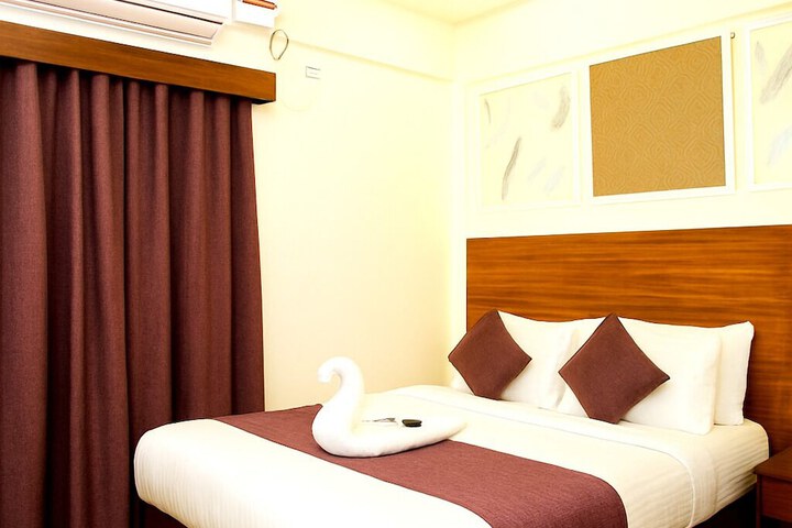 Room 3 of 13