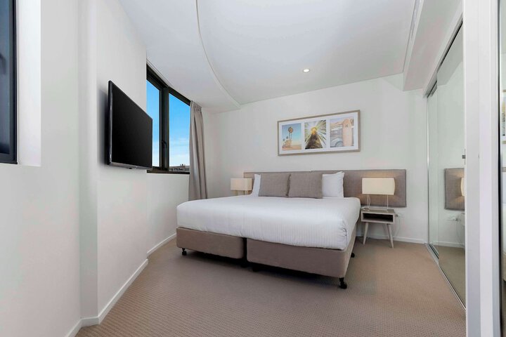 Room 44 of 117