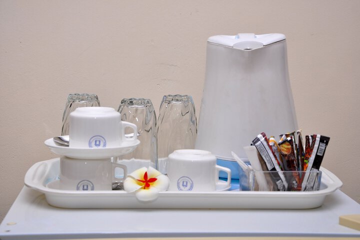 Breakfast/Coffee Service 56 of 92