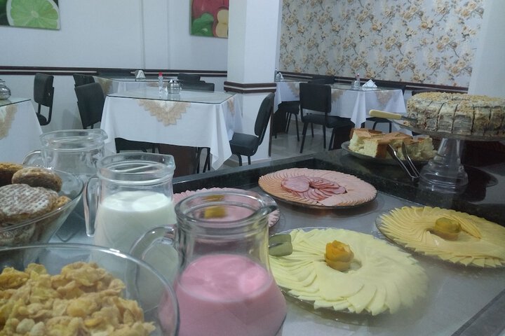 Breakfast/Coffee Service 23 of 38