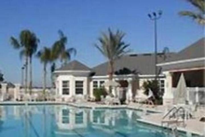 Windsor Palms by FVH