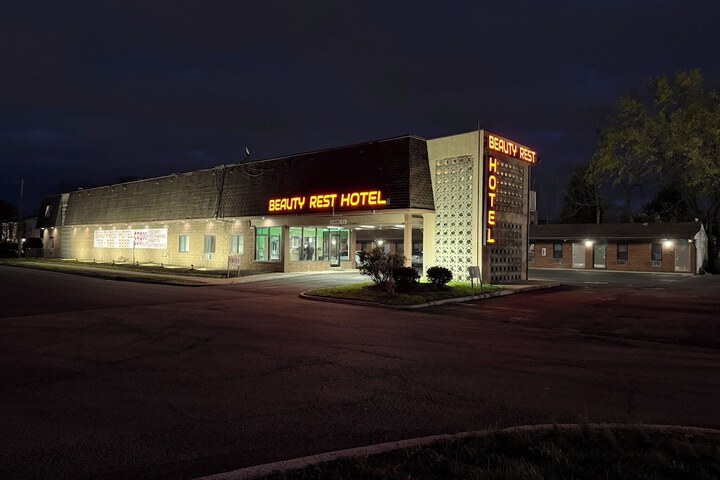 Hotel 24 of 26