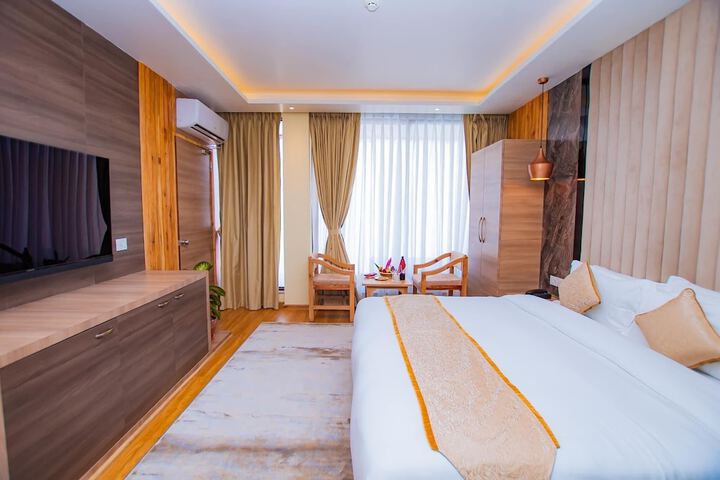 Room 19 of 32
