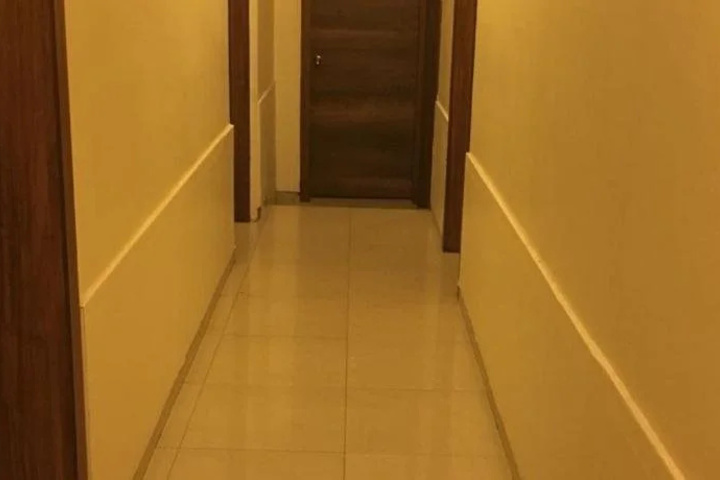 Room 12 of 26