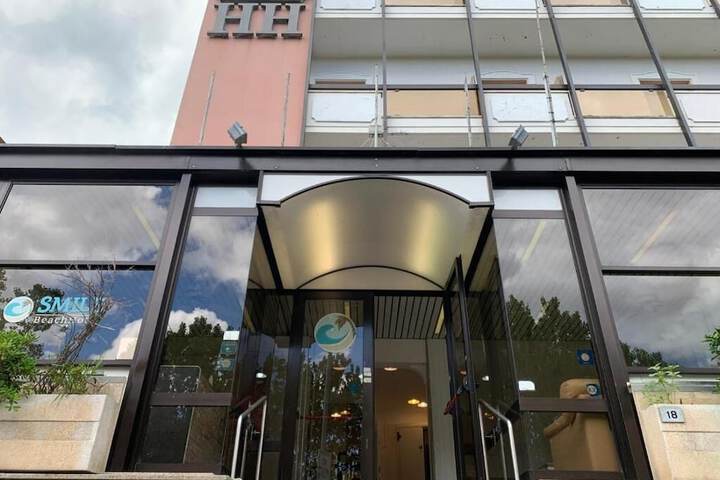 Hotel 16 of 17