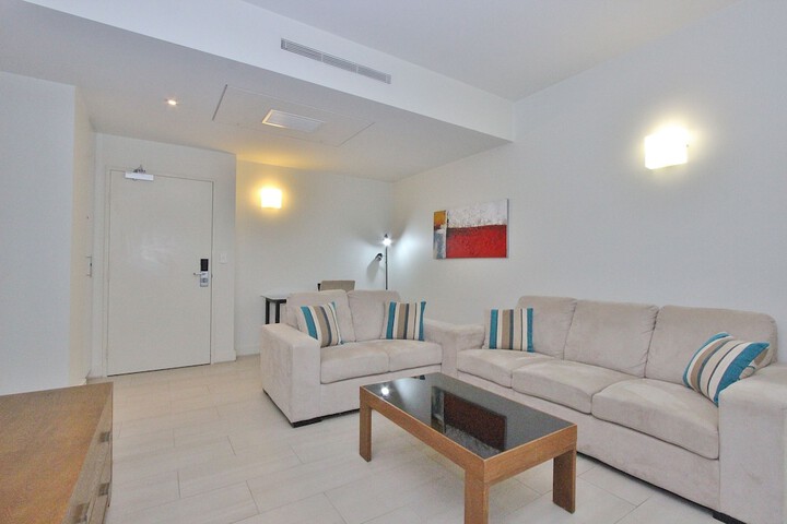 Room 7 of 44
