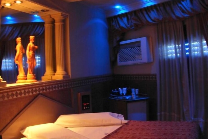 Room 15 of 57