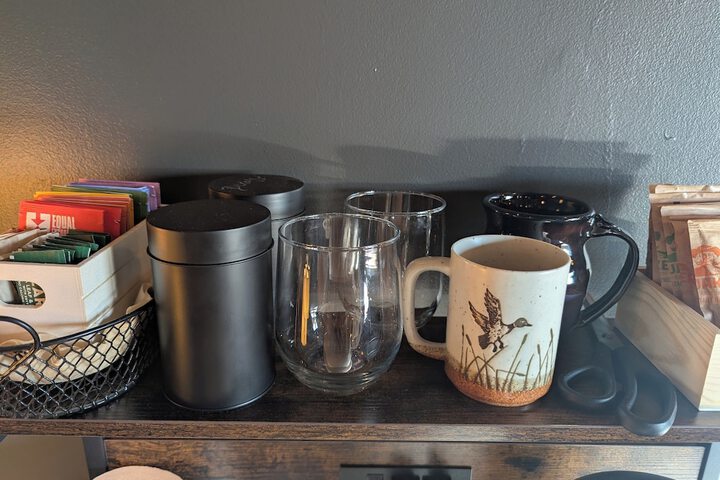 Breakfast/Coffee Service 36 of 90