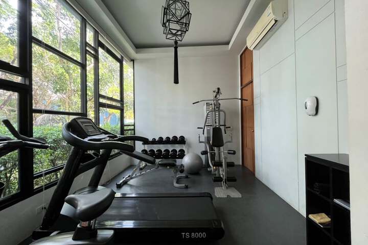 Hotel Gym Photos