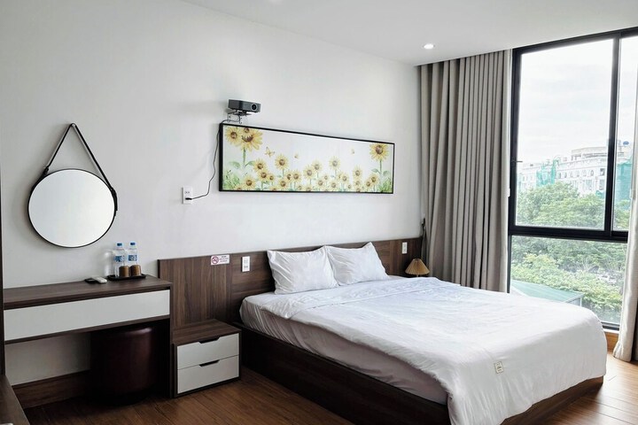 Room 12 of 44