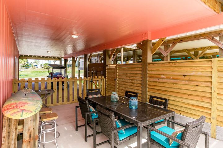 Terrace/Patio 2 of 3