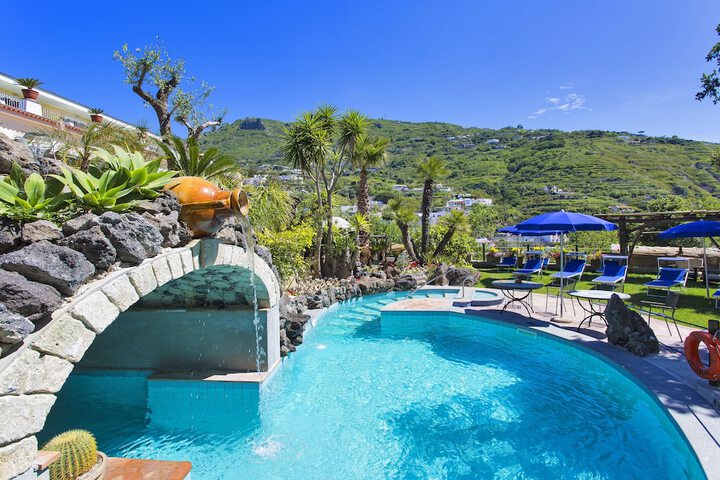 Pool Hotel