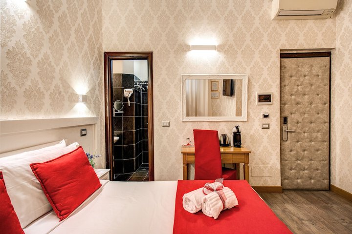 Room 42 of 99