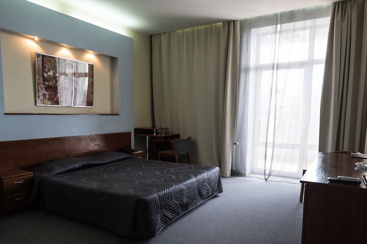 Room 17 of 53