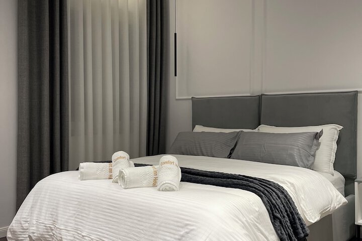 Room 13 of 35