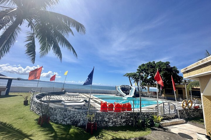 Pool 50 of 78