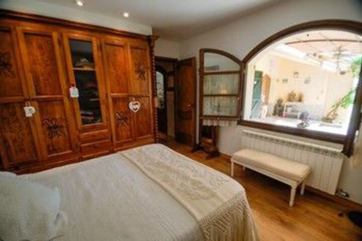 Room 14 of 31