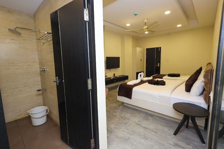 Room 20 of 50