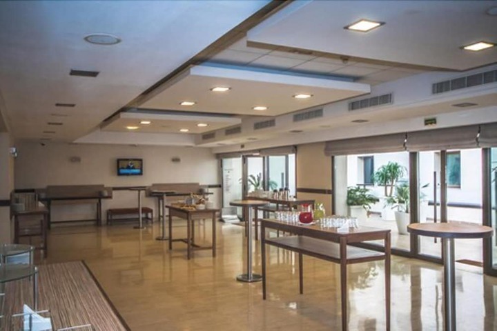 Ballroom/Hall 180 of 268