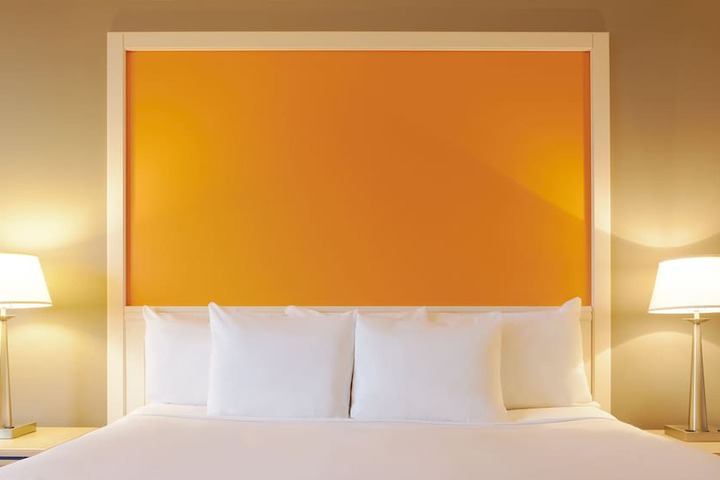 Chelsea Classic Room with 1 King Bed (3 of 54)