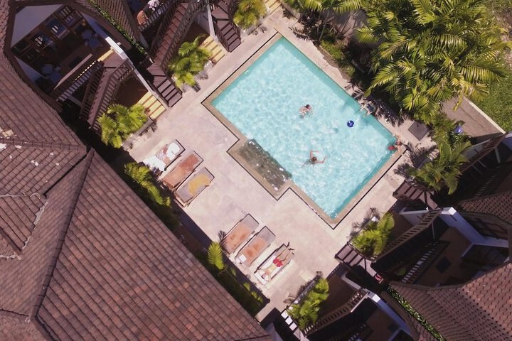 Pool 26 of 44