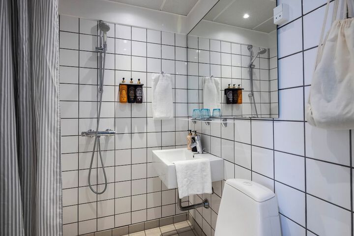 Bath Interior