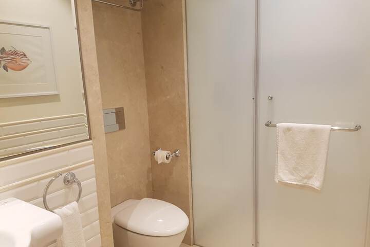 Clean Restrooms