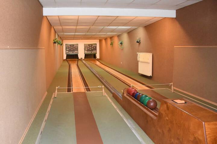 Bowling