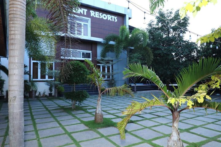 Hotel 136 of 138