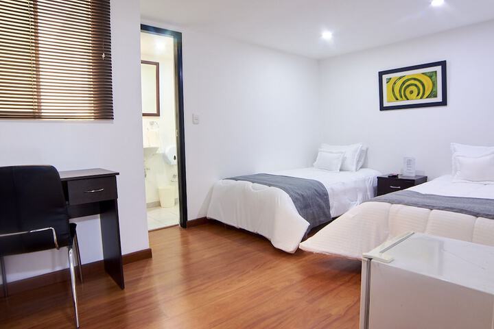 Room 4 of 41
