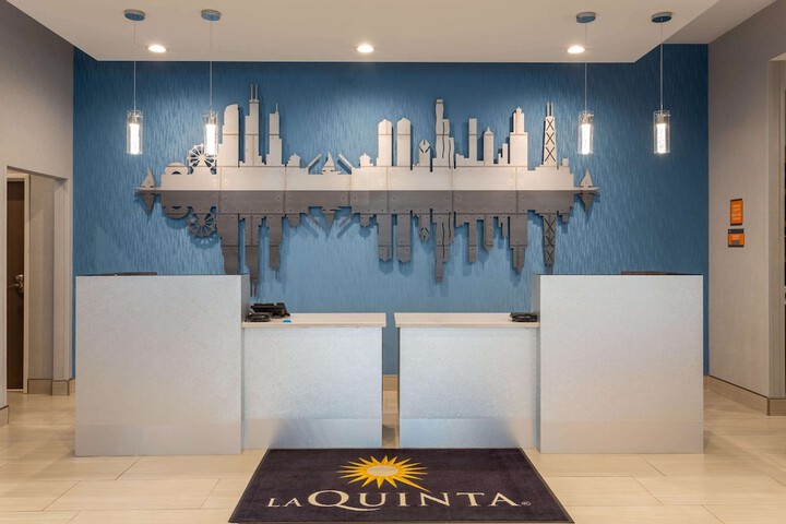 Concierge desk