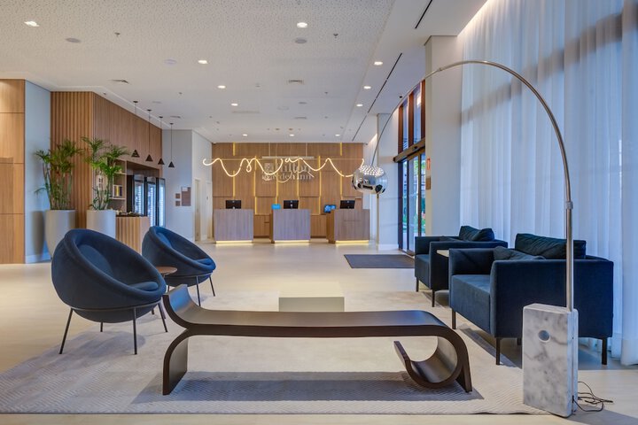 Hotel Interior 10 of 131