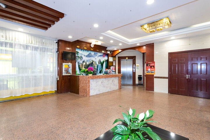 Hotel Interior 21 of 31