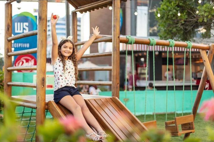 Children's play area - outdoor
