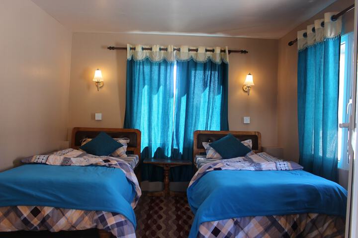 Room 5 of 39