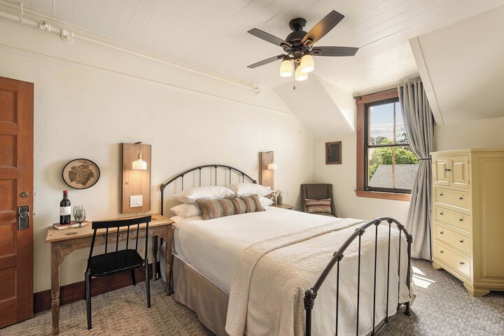 Room 47 of 113